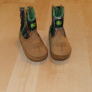 John Deere boy boots